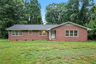1153 Heathwood Rd, Randleman, NC 27317 - Photo 26