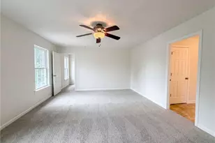 5503 Hardie Farm Dr, Greensboro, NC 27405 - Photo 12
