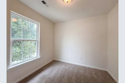 5503 Hardie Farm Drive, Greensboro, NC 27405 - Photo 14