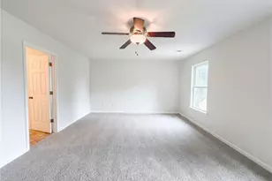 5503 Hardie Farm Dr, Greensboro, NC 27405 - Photo 4
