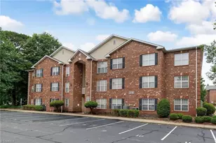 3716 Cotswold Ave, Greensboro, NC 27410 - Photo 24