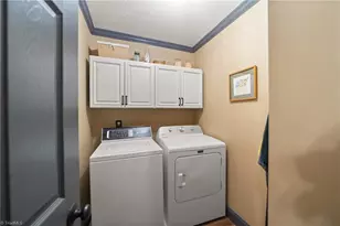1346 Turkey Hill Rd, Winston-Salem, NC 27106 - Photo 2