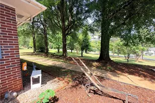 2297 Austin Traphill Rd, Elkin, NC 28621 - Photo 6