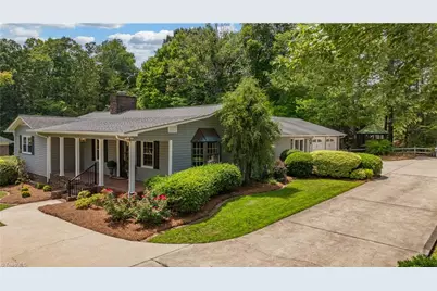 729 Fesmire Street, Asheboro, NC 27205 - Photo 2