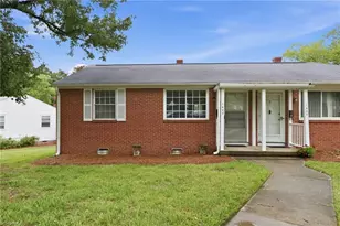 1802 Villa Dr, Greensboro, NC 27403 - Photo 14