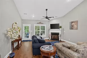 1201 Plantation Village Dr, Clemmons, NC 27012 - Photo 10