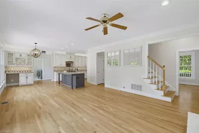 4613 Chesterfield Place, Jamestown, NC 27282 - Photo 10