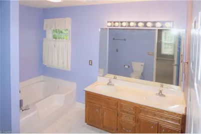 6125 Tennyson Drive, Kernersville, NC 27284 - Photo 12