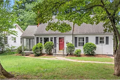 1210 Martin Street, Winston-Salem, NC 27103 - Photo 2
