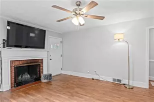 1210 Martin St, Winston-Salem, NC 27103 - Photo 6