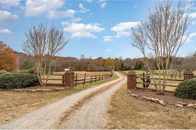 3110 Fairbluff Court, Summerfield, NC 27358 - Photo 2