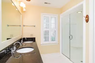 3235 Hiddenwood Ln, Burlington, NC 27215 - Photo 28
