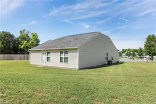 216 Florida Dr, Thomasville, NC 27360 - Photo 26
