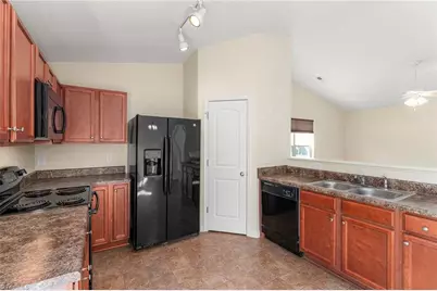 216 Florida Drive, Thomasville, NC 27360 - Photo 16
