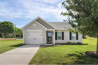216 Florida Drive, Thomasville, NC 27360 - Photo 1