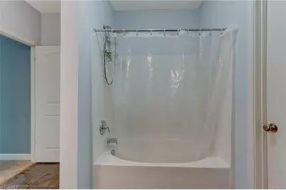 7104 W Friendly Avenue #306, Greensboro, NC 27410 - Photo 24