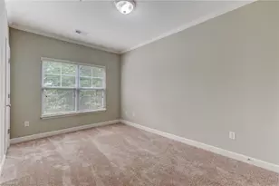 7104 W Friendly Ave, Greensboro, NC 27410 - Photo 18