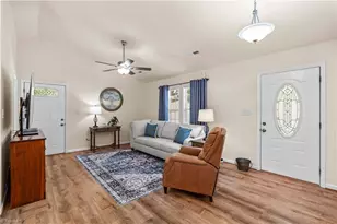 122 Yadkin River Rd, Statesville, NC 28625 - Photo 20