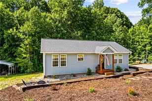 122 Yadkin River Rd, Statesville, NC 28625 - Photo 6