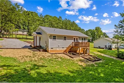 122 Yadkin River Road, Statesville, NC 28625 - Photo 36