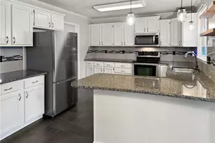 5208 Bridge Pointe Dr, Clemmons, NC 27012 - Photo 6