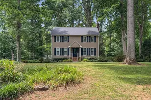 5208 Bridge Pointe Dr, Clemmons, NC 27012 - Photo 2