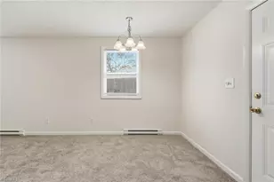 2300 Willow Rd, Greensboro, NC 27406 - Photo 6