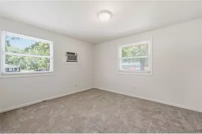 2300 Willow Road, Greensboro, NC 27406 - Photo 12