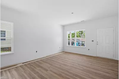 1301 Excelsior Street, Winston-Salem, NC 27101 - Photo 4