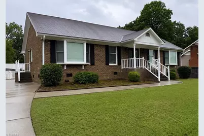 2308 Leeds Avenue, High Point, NC 27265 - Photo 2