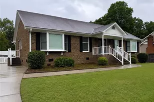 2308 Leeds Ave, High Point, NC 27265 - Photo 2
