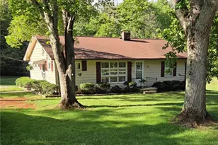 999 Ben Lee Rd, Thomasville, NC 27360 - Photo 2