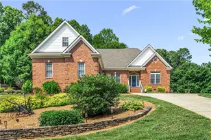 150 Serenity Pointe Dr, Kernersville, NC 27284 - Photo 2
