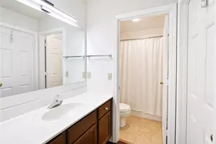 231 Oakwood Ct, Winston-Salem, NC 27103 - Photo 8