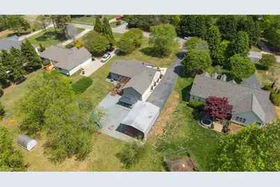 5993 Evelyn Lane, Pleasant Garden, NC 27313 - Photo 40