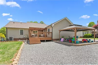 5993 Evelyn Lane, Pleasant Garden, NC 27313 - Photo 28