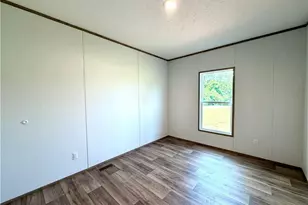 146 Con-Lee Dr, Olin, NC 28660 - Photo 20