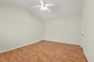 4405 Single Tree Ln, High Point, NC 27265 - Photo 16