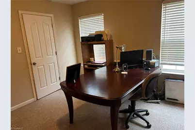 721 Spinning Wheel Point, High Point, NC 27265 - Photo 28