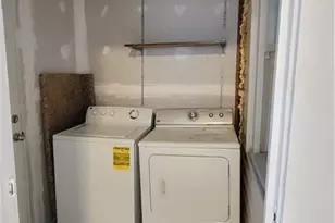 1009 Logan St, Greensboro, NC 27406 - Photo 28