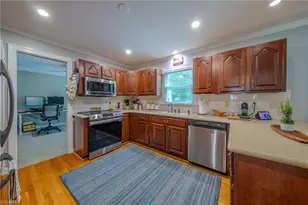 5034 Cobblestone Rd, Winston-Salem, NC 27106 - Photo 8