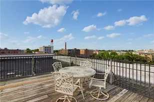 1 W 5th St, Winston-Salem, NC 27101 - Photo 24