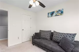 114 Summerland Dr, Greensboro, NC 27405 - Photo 18