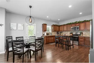 114 Summerland Drive, Greensboro, NC 27405 - Photo 6