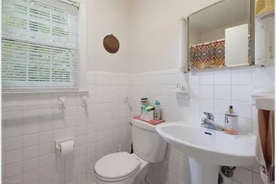 3105 Branchwood Drive, Greensboro, NC 27408 - Photo 22