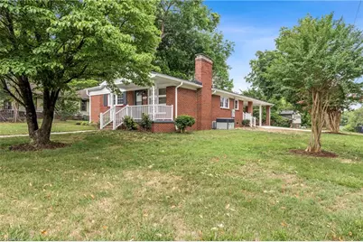 1300 Rotherwood Road, Greensboro, NC 27406 - Photo 6