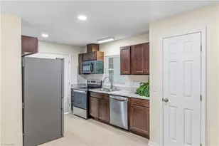 1300 Rotherwood Rd, Greensboro, NC 27406 - Photo 24