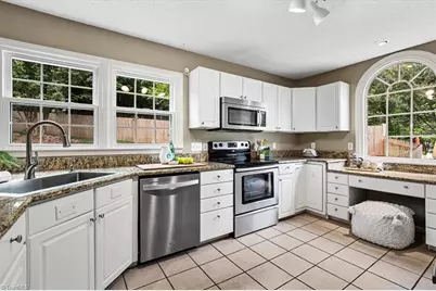 407 Overman Street, Greensboro, NC 27410 - Photo 20