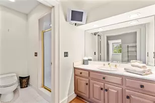 5106 Hedrick Dr, Greensboro, NC 27410 - Photo 28