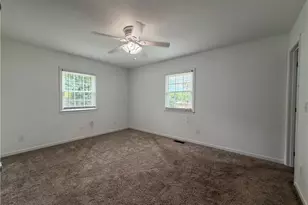 104 Crestview Terrace, Thomasville, NC 27360 - Photo 12
